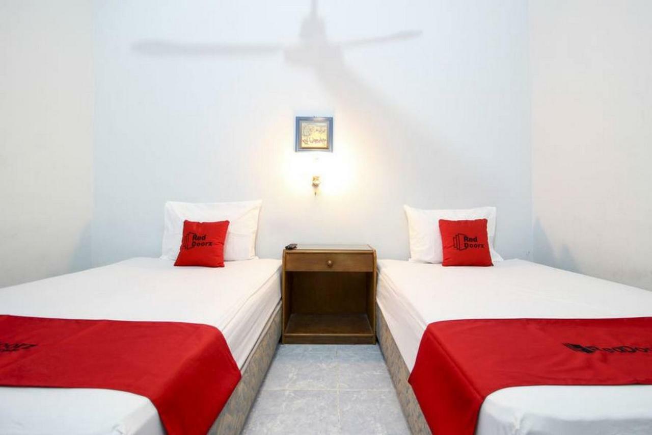 Reddoorz Syariah At Jalan Menteri Supeno Hotel Yogyakarta Exterior foto
