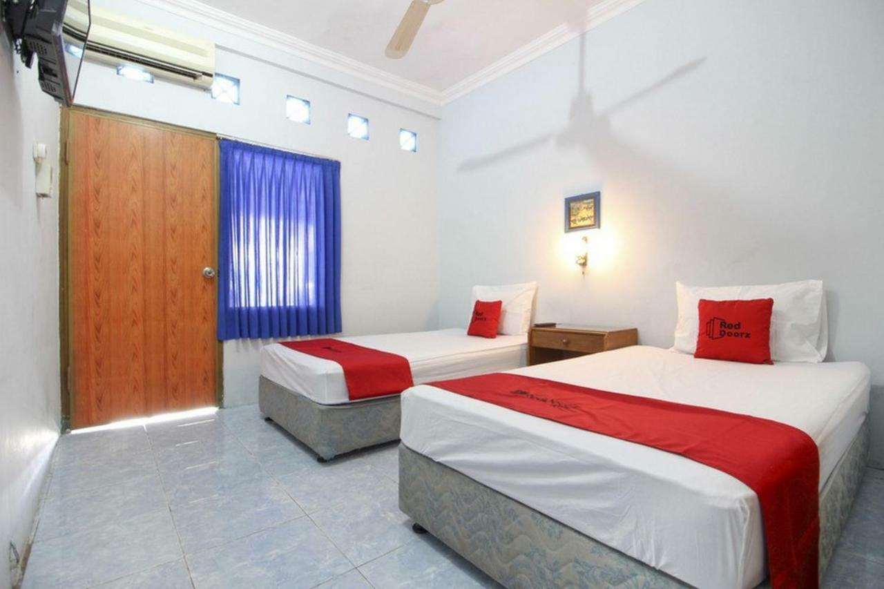 Reddoorz Syariah At Jalan Menteri Supeno Hotel Yogyakarta Exterior foto