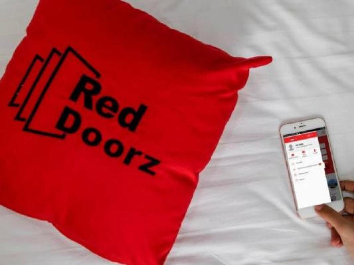 Reddoorz Syariah At Jalan Menteri Supeno Hotel Yogyakarta Exterior foto